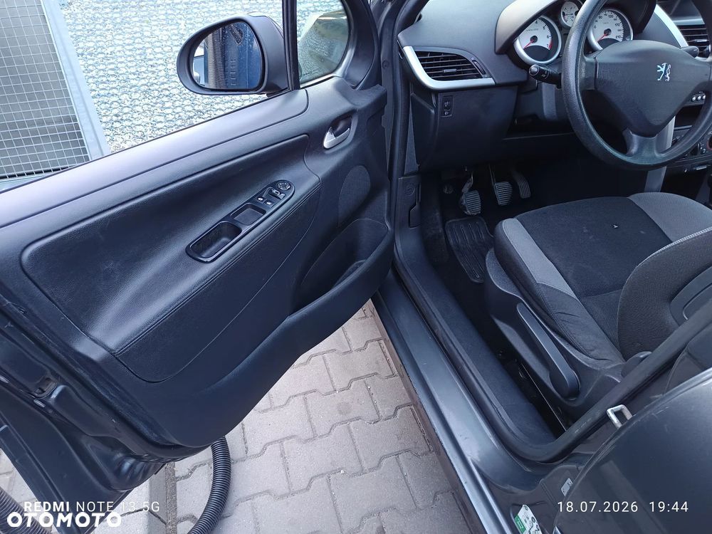 Peugeot 207 1.4 Presence - 16