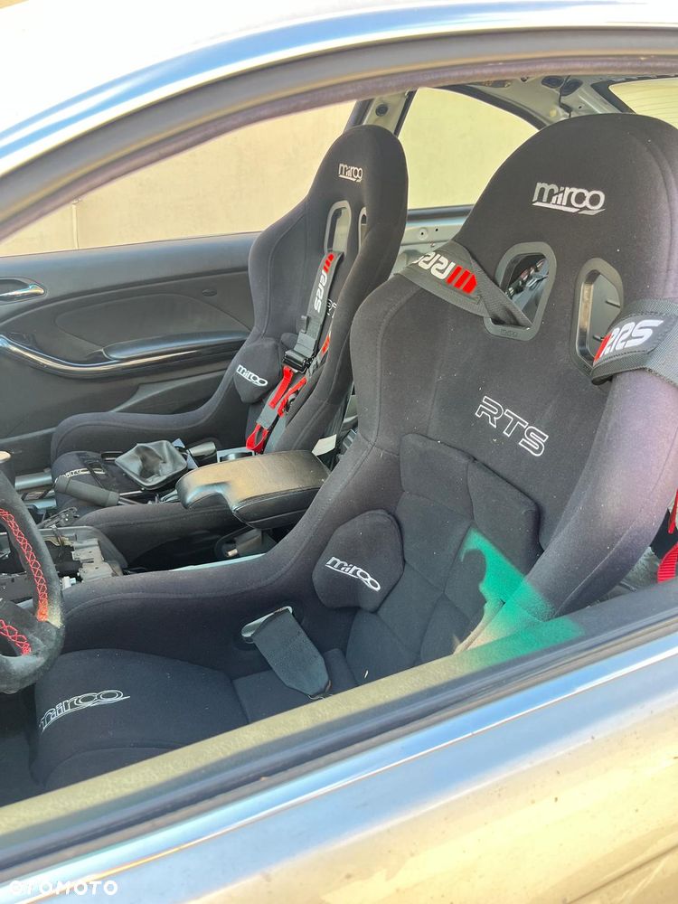 BMW Seria 3 330Ci - 10
