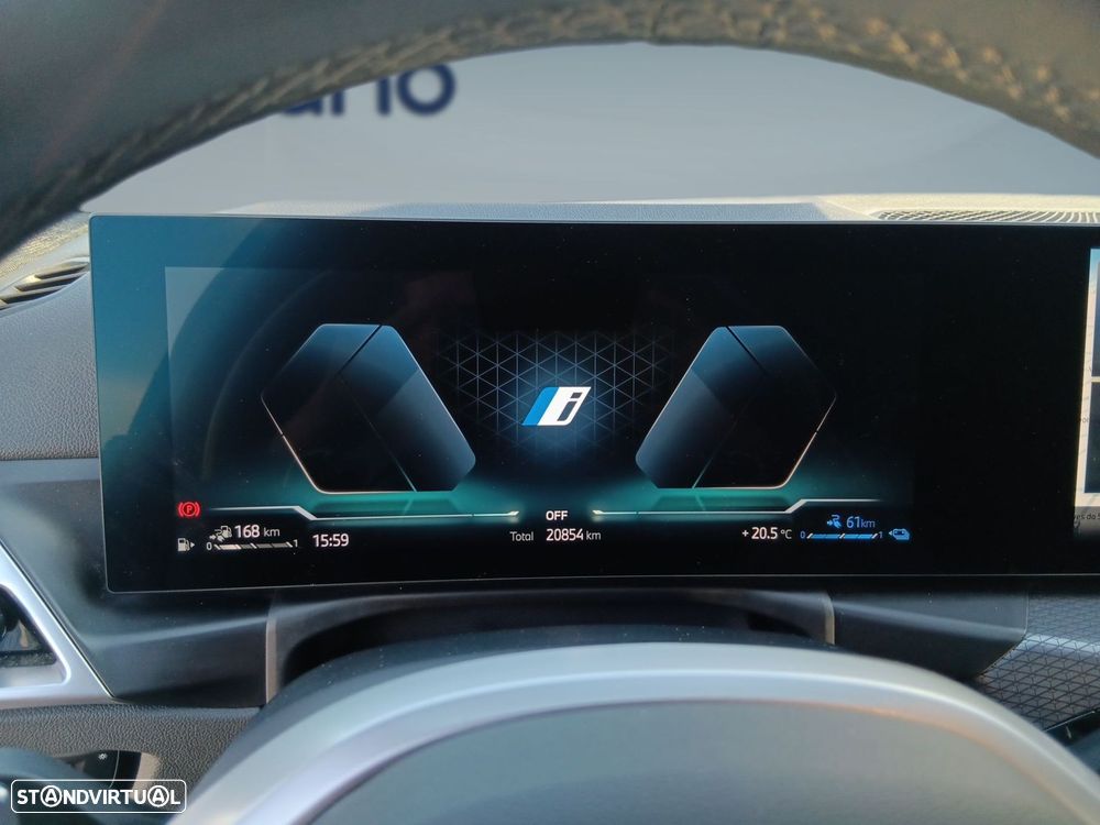 BMW 330 e Pack Desportivo M Auto - 17