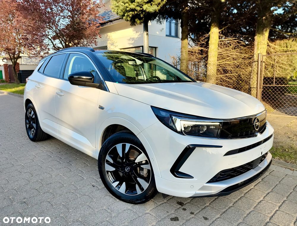 Opel Grandland 1.6 DI Automatik Ultimate