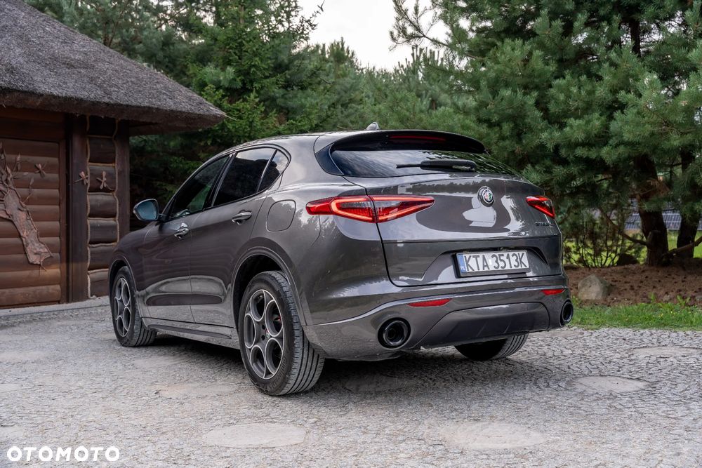 Alfa Romeo Stelvio 2.2 JTDM Q4 - 14