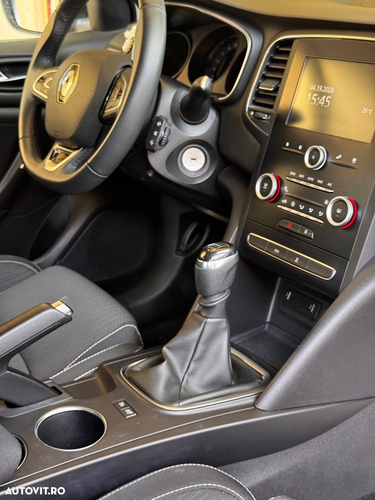 Renault Megane 1.5 dCi GT Line - 8