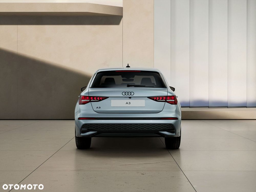 Audi A3 Sportback - 4