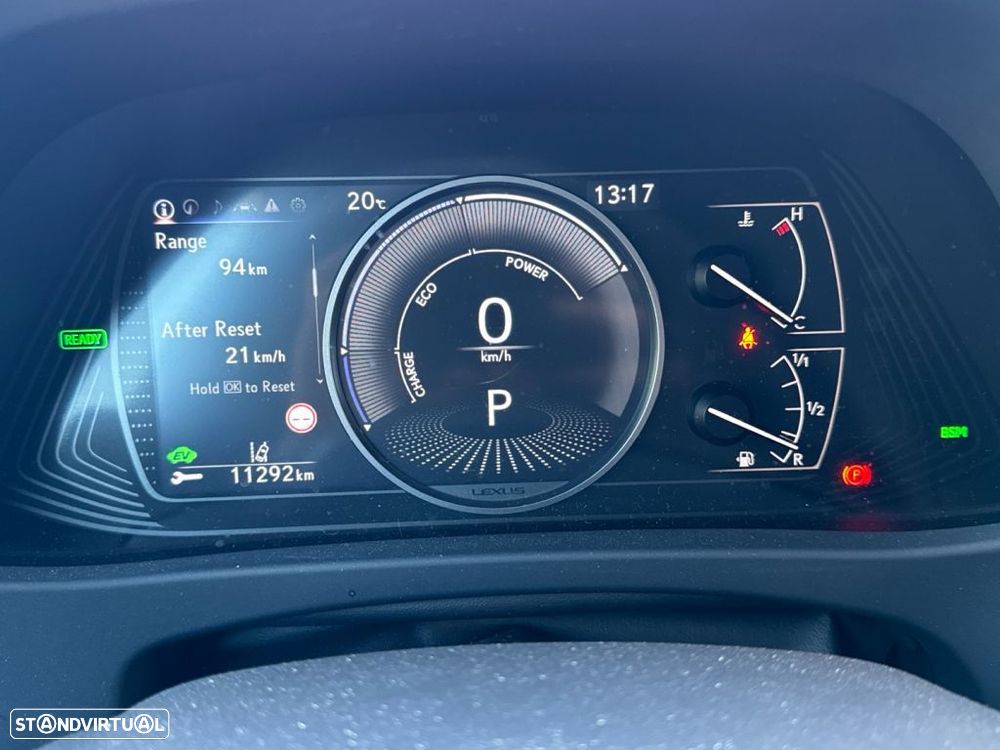 Lexus UX 250h Luxury - 3
