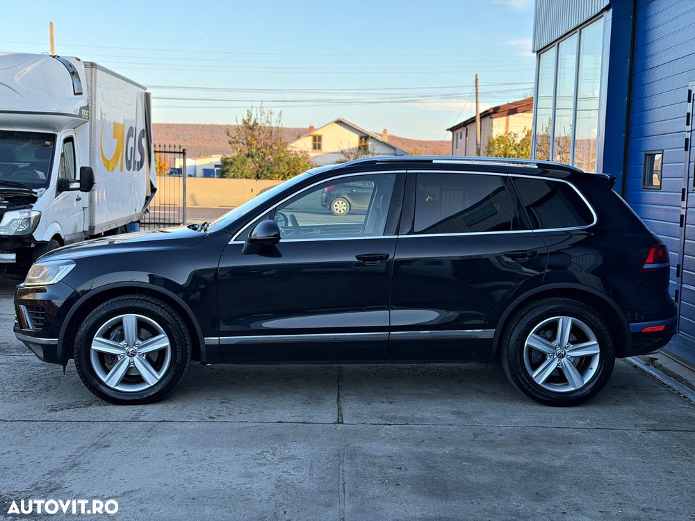Volkswagen Touareg 3.0 V6 TDI SCR Blue Motion DPF Automatik Terrain Tech Executive Edition - 16