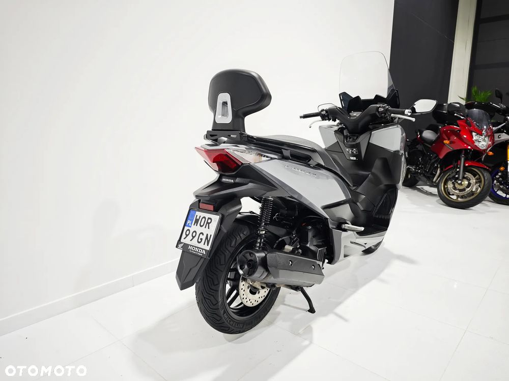 Honda NSS - 9