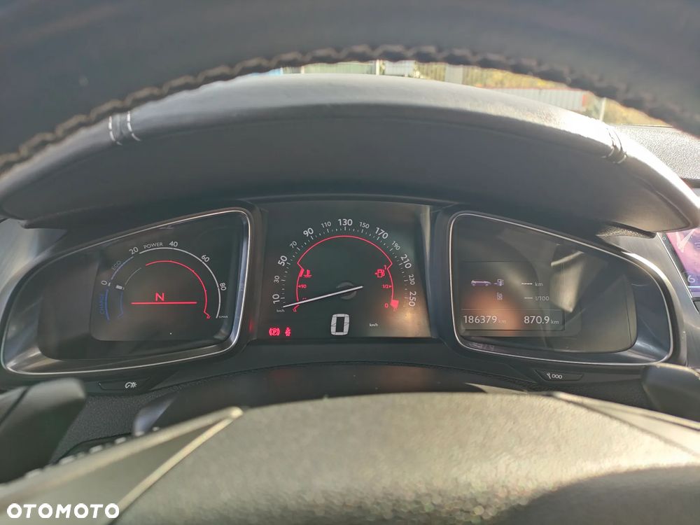 Citroën DS5 Hybrid4 - 27