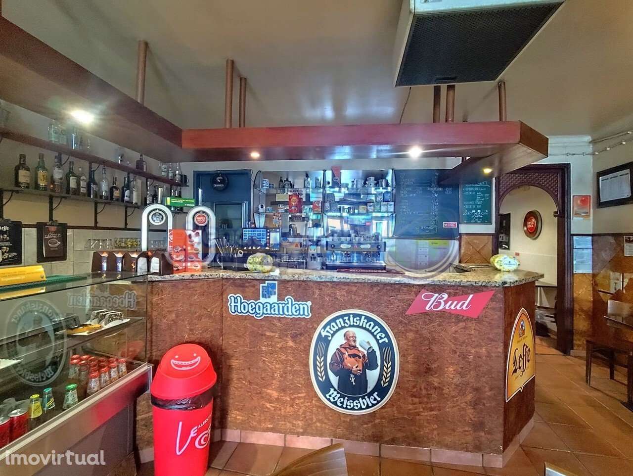 Café em Benavente (B605) - Grande imagem: 2/33