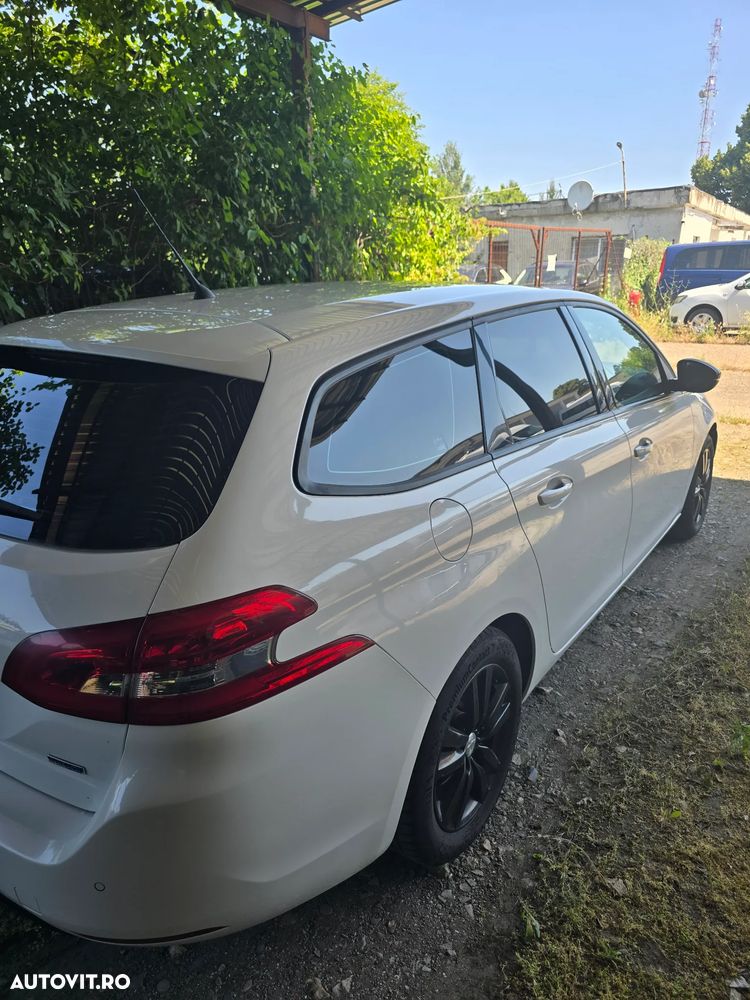 Peugeot 308 1.6 BlueHDi FAP STT Allure - 17