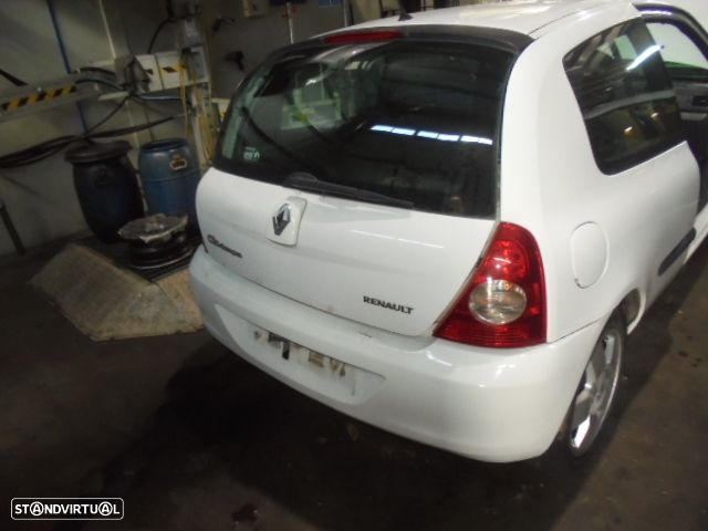Carro MOT: K9K700 K9K704   K9K740  K9K7400  CXVEL:JH3193 RENAULT CLIO 2 2007 1.5DCI 65CV 3P BRANCO DIESEL - 6