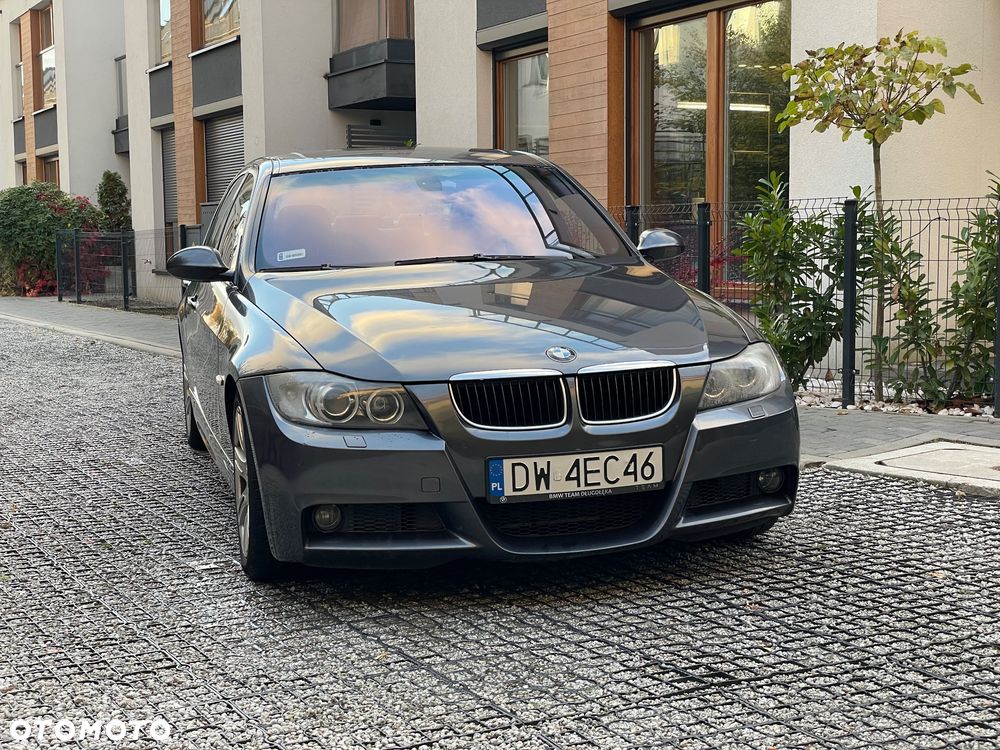 BMW Seria 3 320i - 1