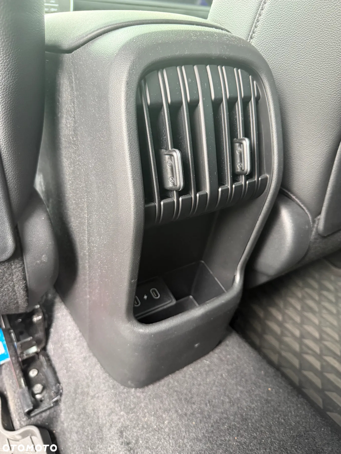 Hyundai Kona 1.6 T-GDI Executive DCT - 11