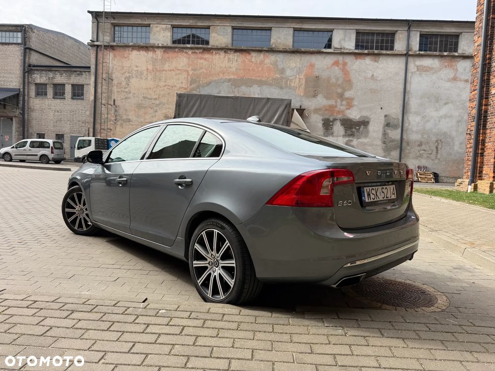 Volvo S60 T5 Geartronic Summum - 5