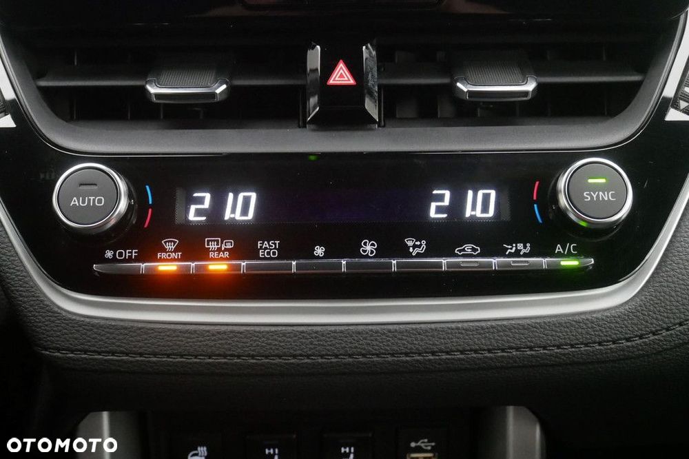 Toyota Corolla Cross 2.0 Hybrid Style - 20