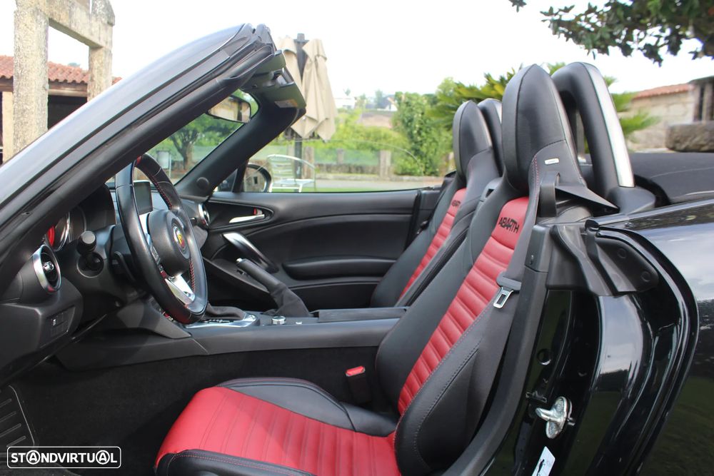 Abarth 124 Spider 1.4 T Multiair AT6 - 16