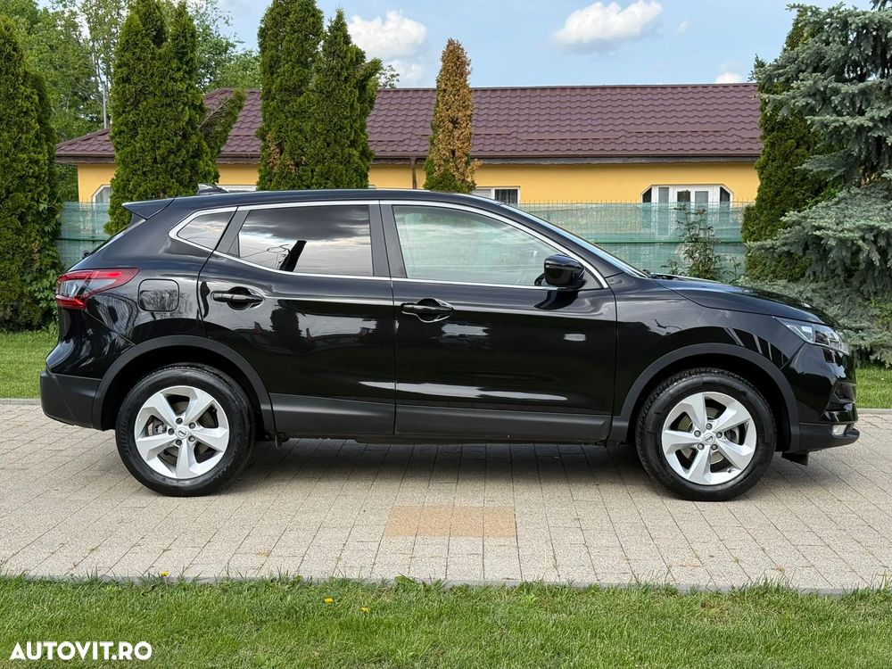 Nissan Qashqai 1.5 DCI Start/Stop N-Connecta - 22