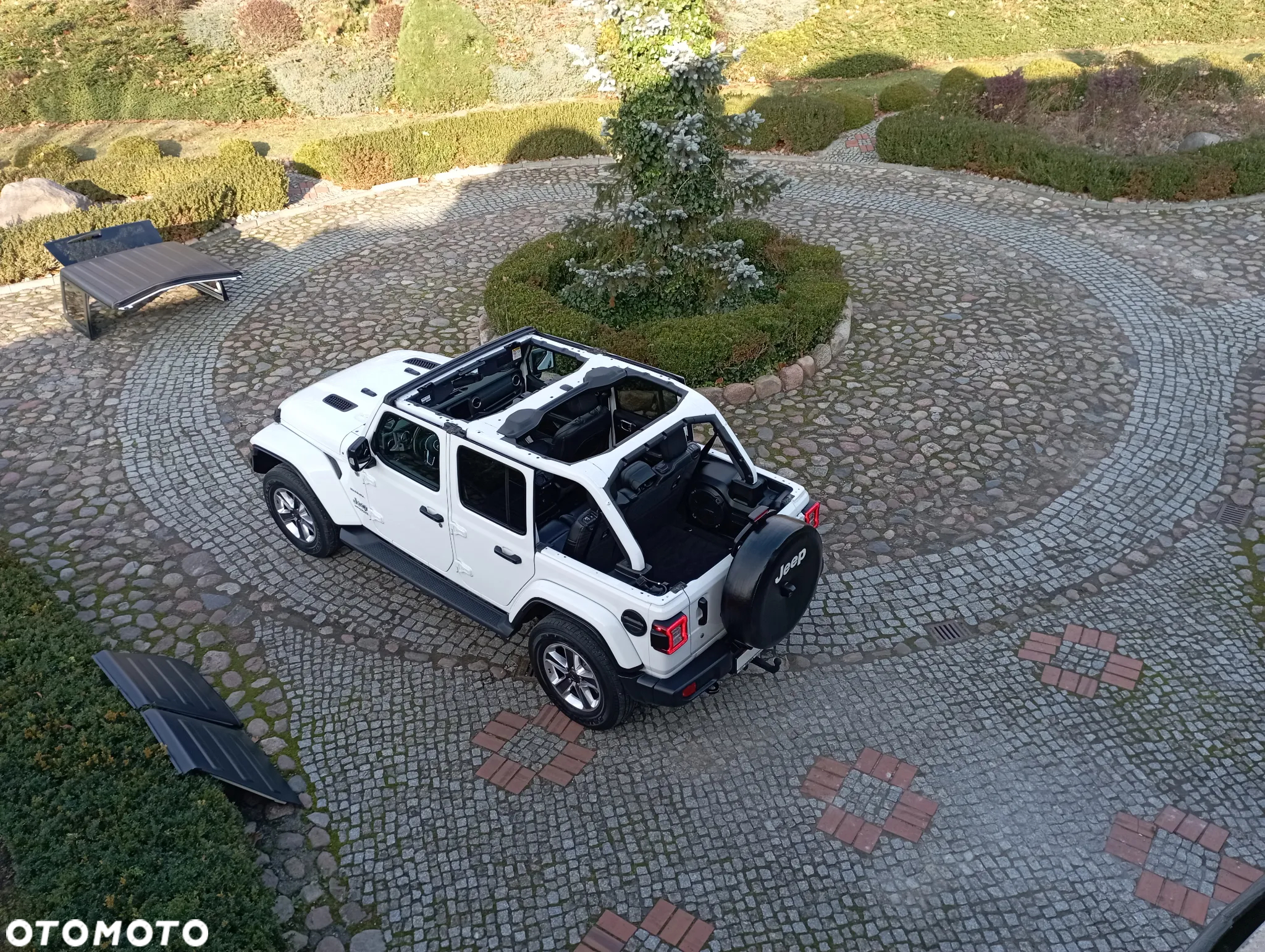 Jeep Wrangler - 31