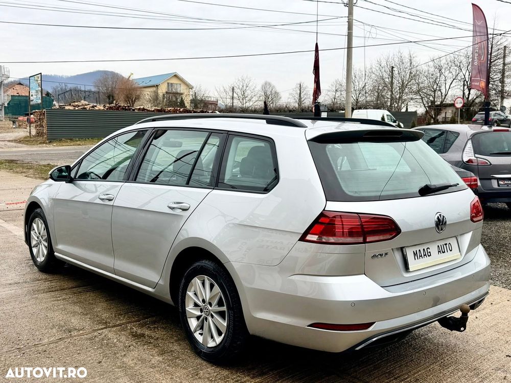 Volkswagen Golf 1.6 TDI Comfortline - 13
