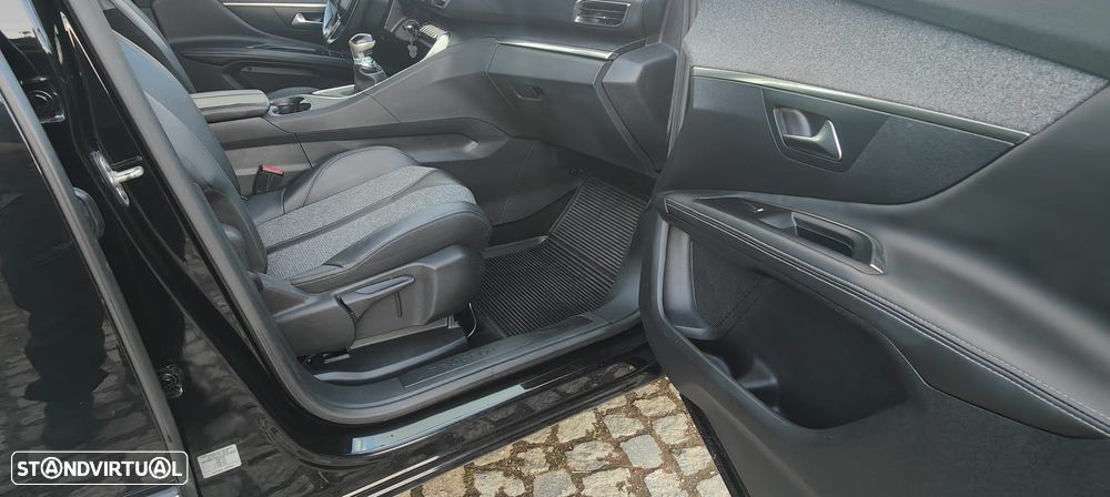 Peugeot 3008 1.5 BlueHDi GT Line J19 - 6