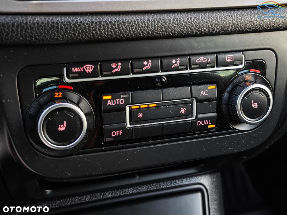 Volkswagen Tiguan - 36