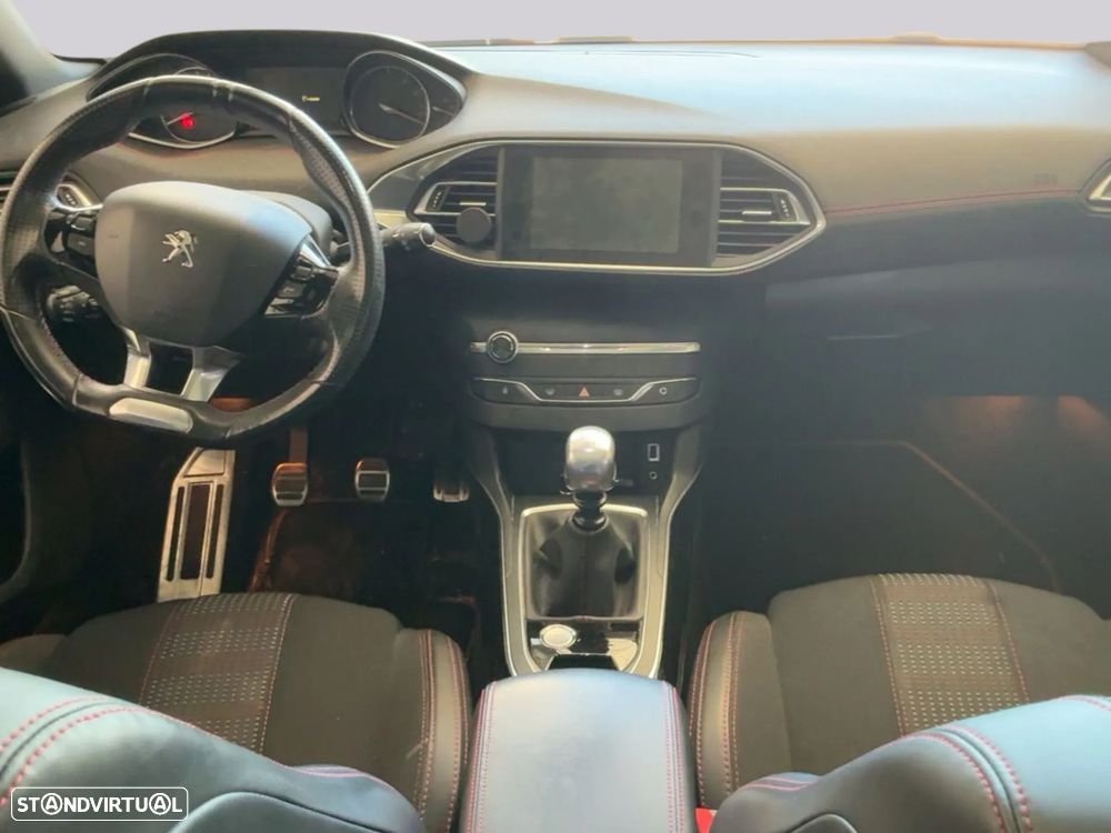 Peugeot 308 1.2 PureTech GT Line - 5