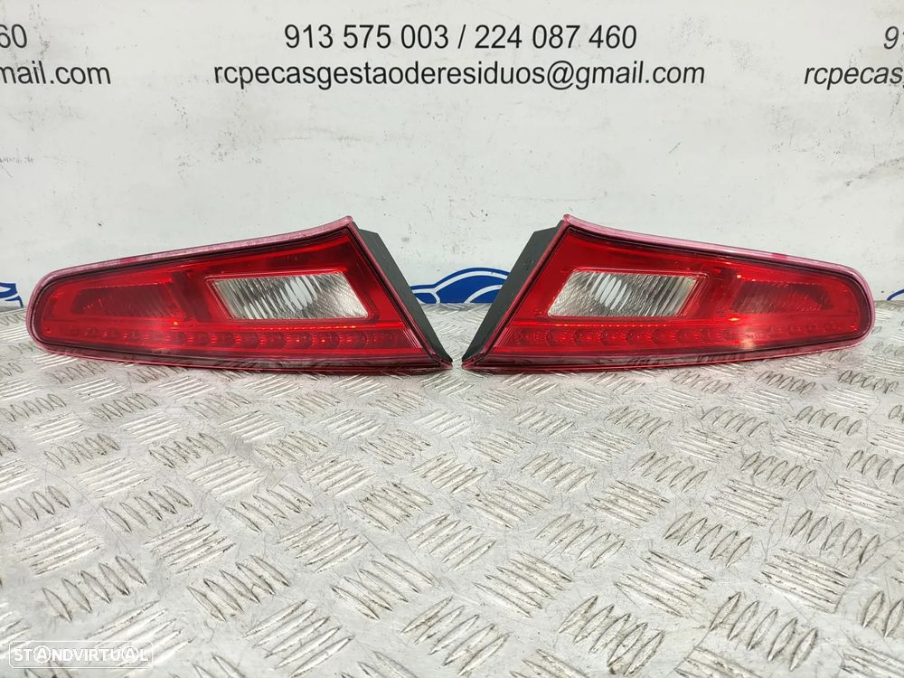 Farolins Tras Traseiros Mala Esquerdo Direito Originais LED Alfa Romeo Giulietta 940 - 1