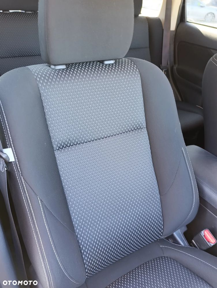 Mitsubishi Outlander 2.4 4WD CVT Instyle - 20