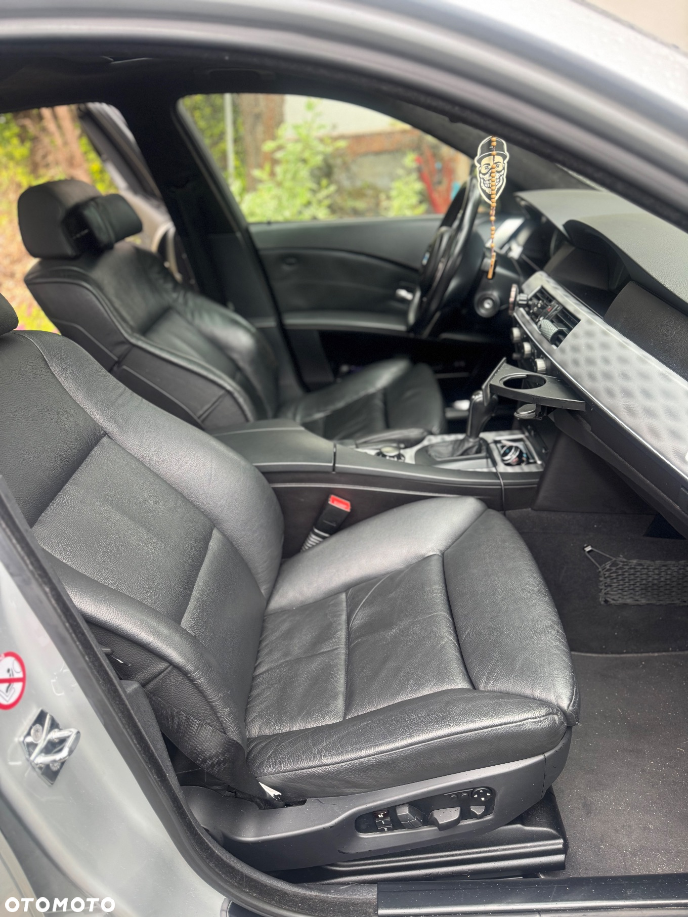 BMW Seria 5 545i - 8