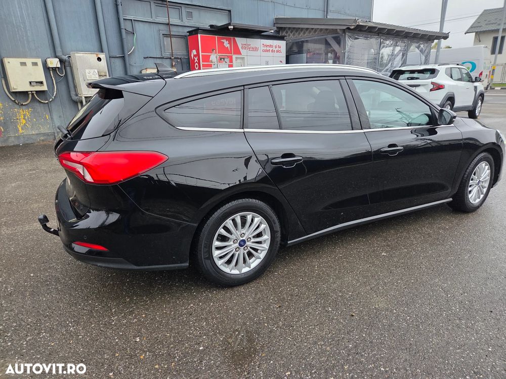 Ford Focus - 4