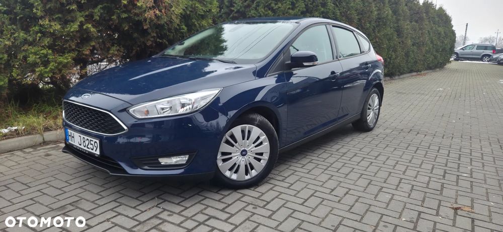 Ford Focus 1.0 EcoBoost Start-Stopp-System Champions Edition - 3
