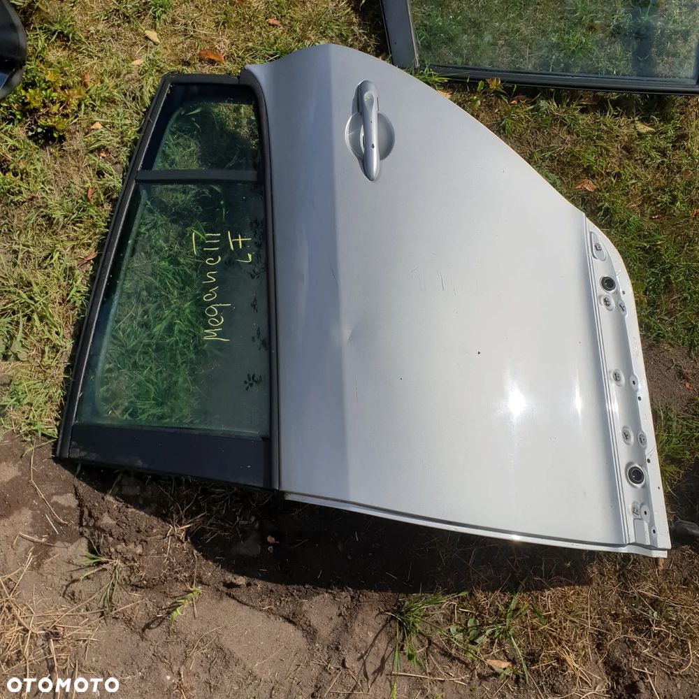 MEGANE III 5D HB DRZWI LEWY PRAWE TYL