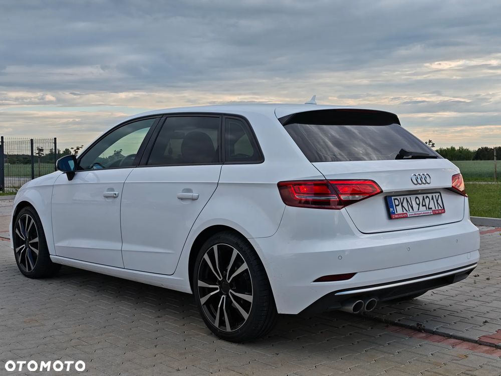 Audi A3 Sportback 2.0 TDI Sport S tronic - 8
