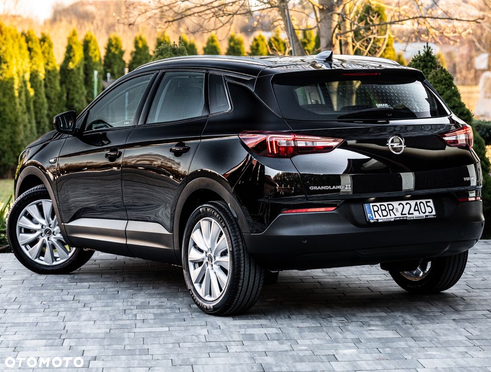 Opel Grandland X 1.2 Start/Stop Business Edition - 3