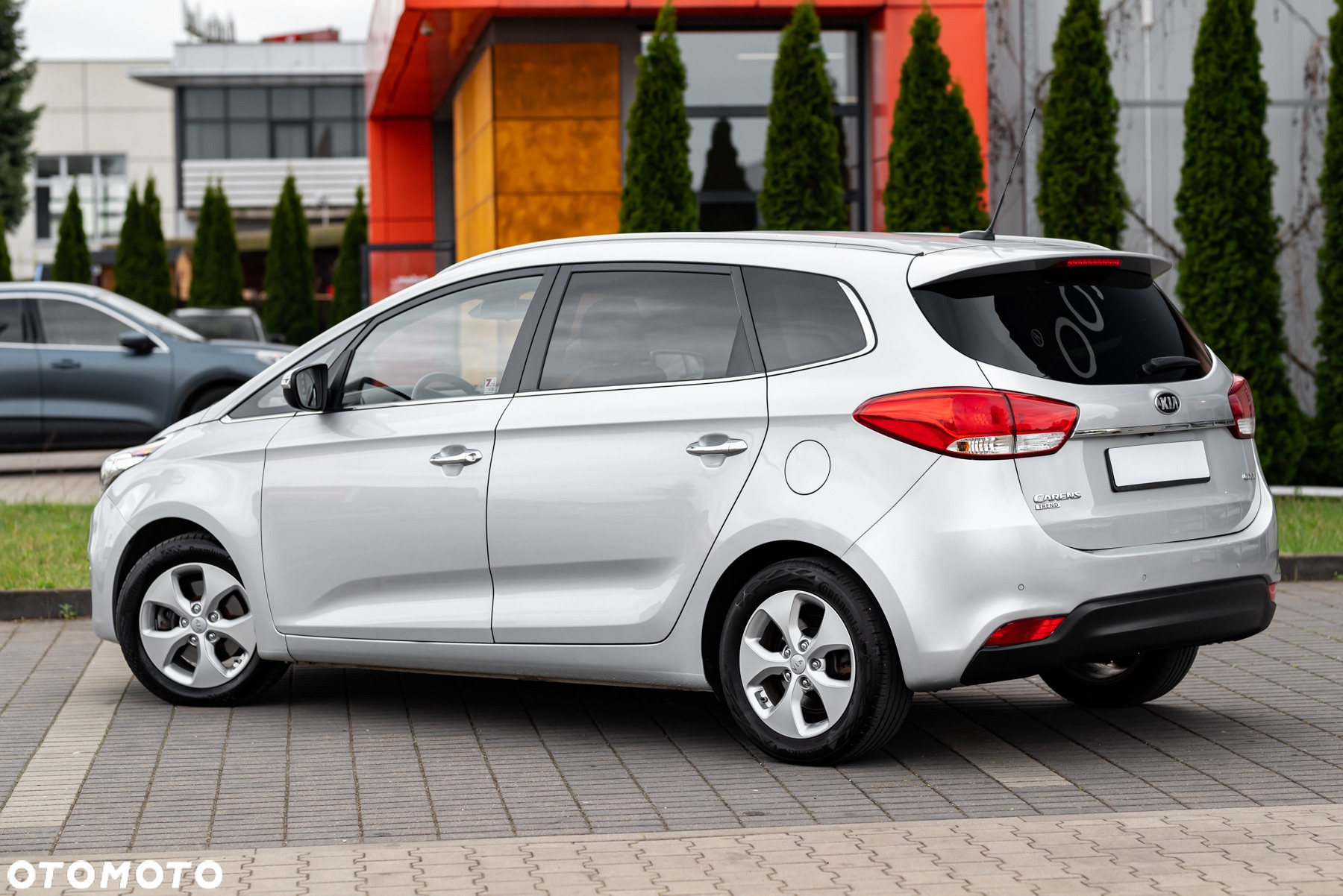 Kia Carens 1.7 CRDi L - 5