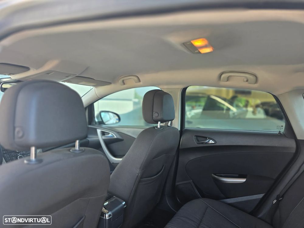 Opel Astra 1.4 Cosmo - 16