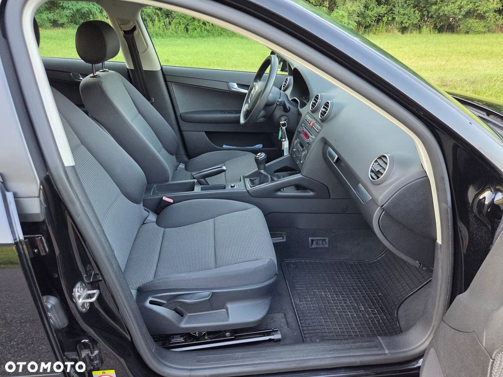 Audi A3 Sportback 1.9 TDI Ambition - 14