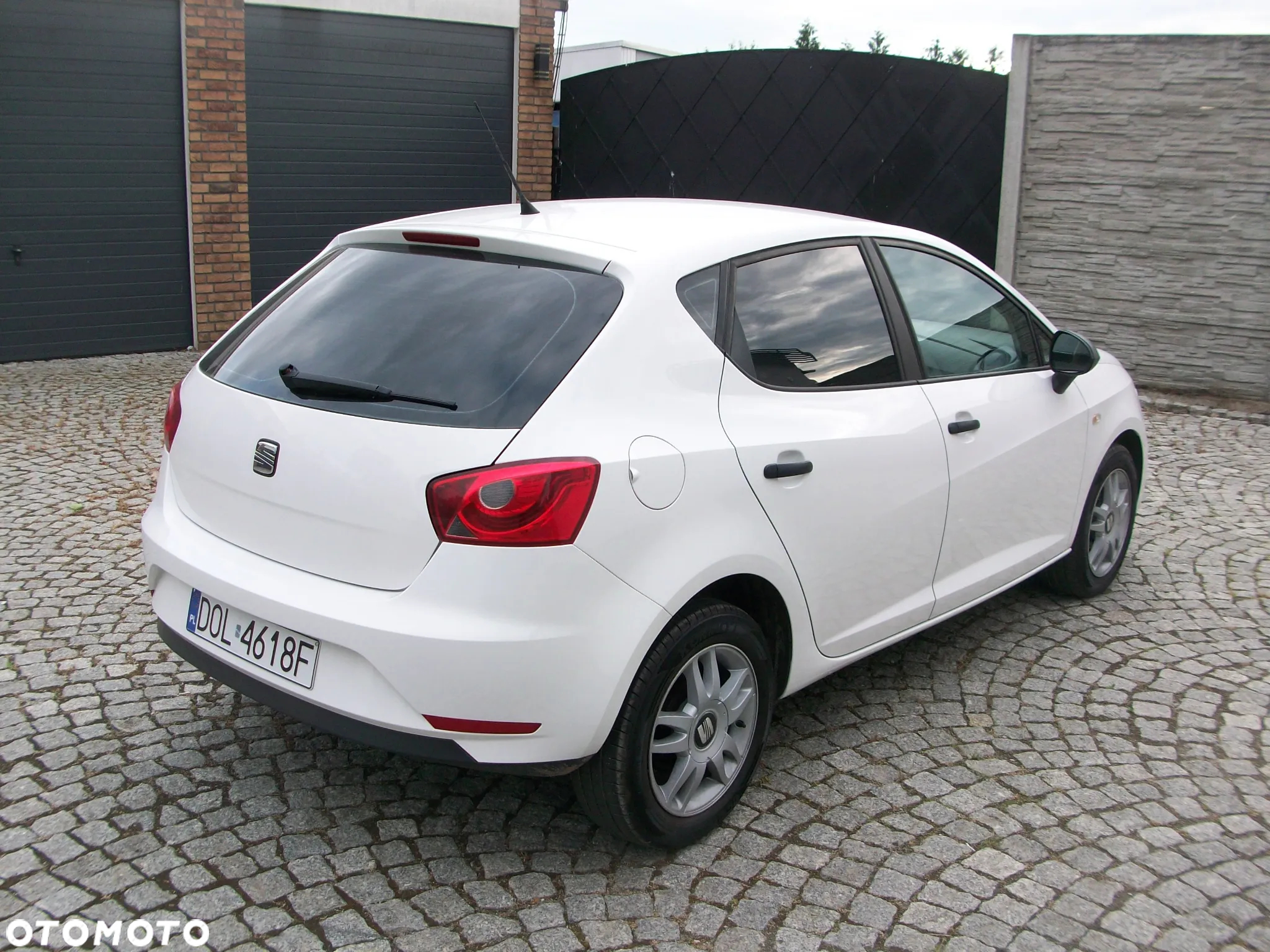 Seat Ibiza 1.4 16V Reference - 3
