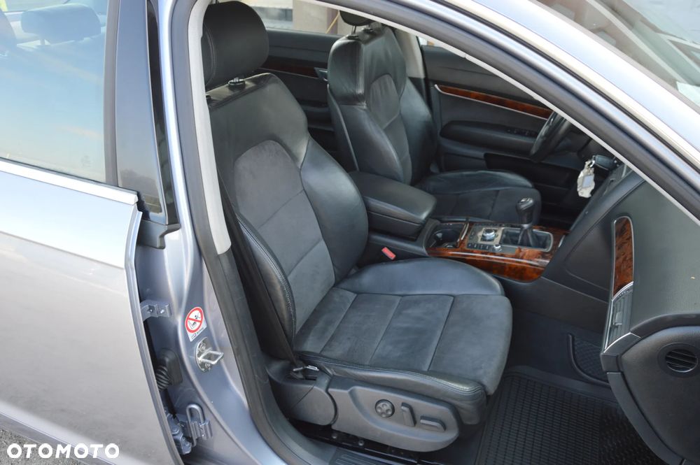 Audi A6 Avant 2.0 TDI - 1