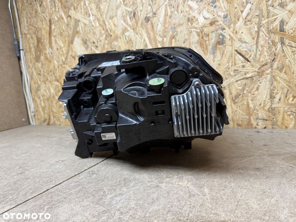 LAMPA PRAWA FULL LED GOLD BMW 2 G42 5A03E38 - 9