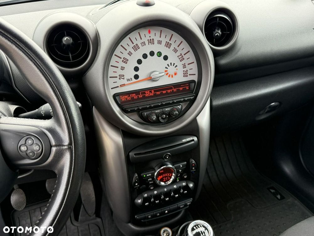 MINI Countryman - 25