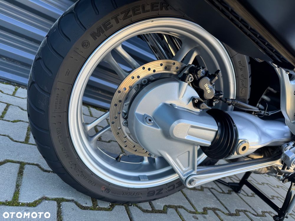 BMW R - 22