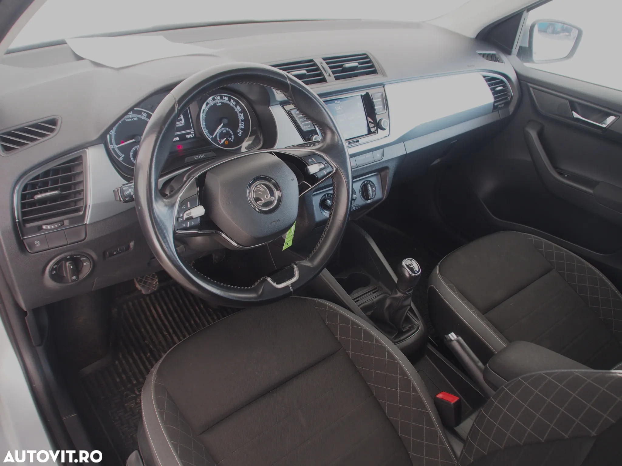 Skoda Fabia 1.0 TSI Ambition - 8
