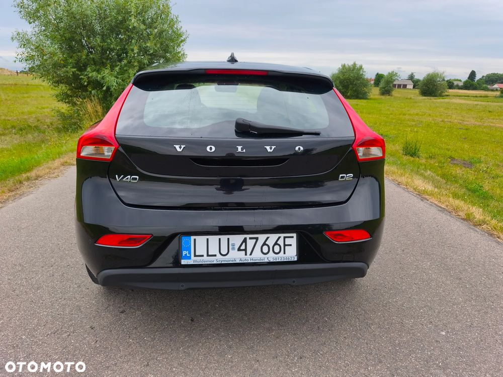 Volvo V40 D2 Summum - 6