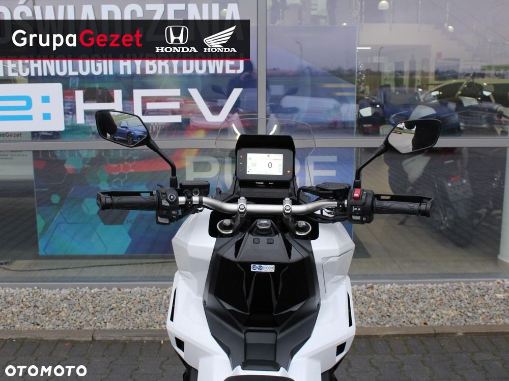 Honda X-ADV - 13