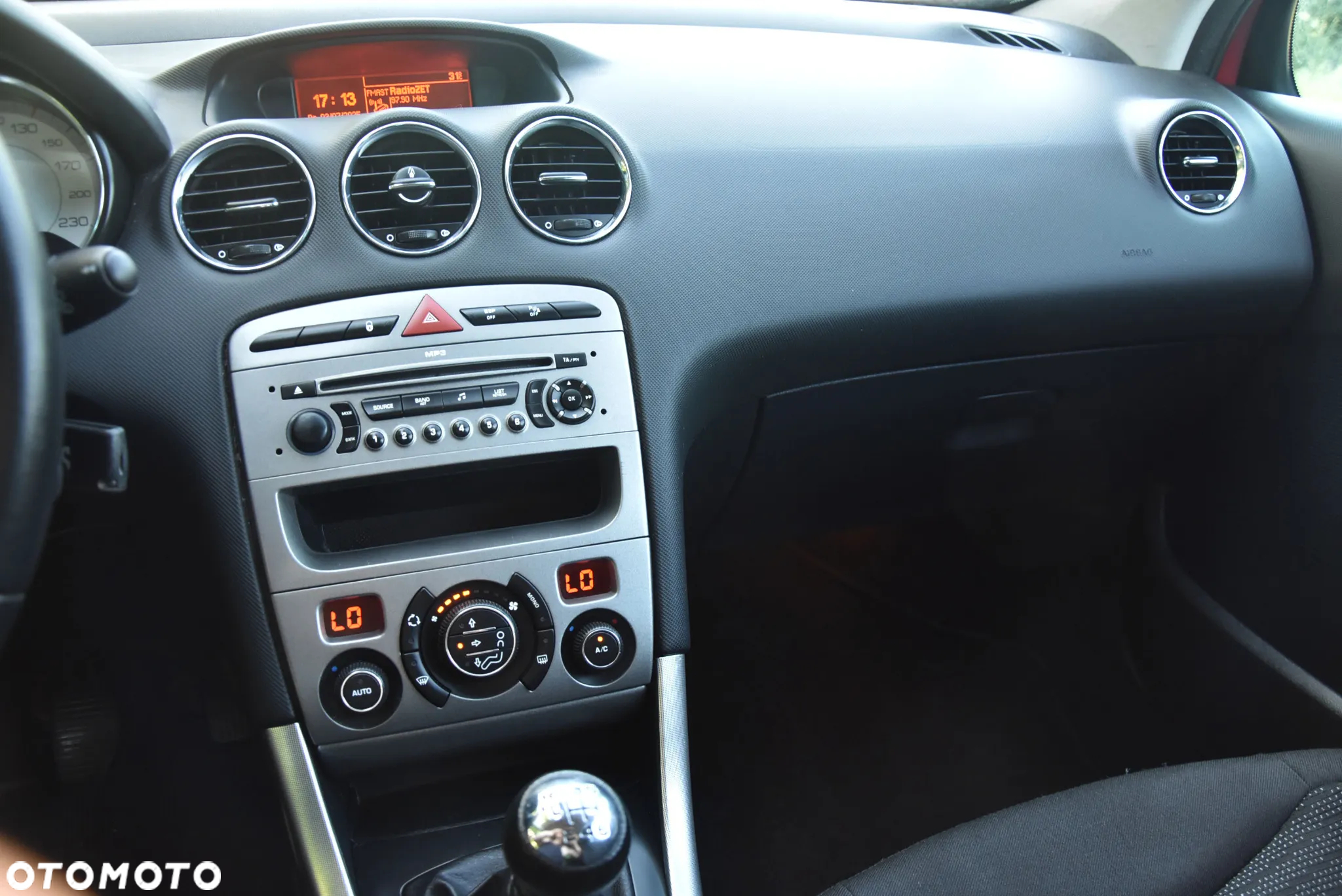 Peugeot 308 2.0 HDi Premium - 16