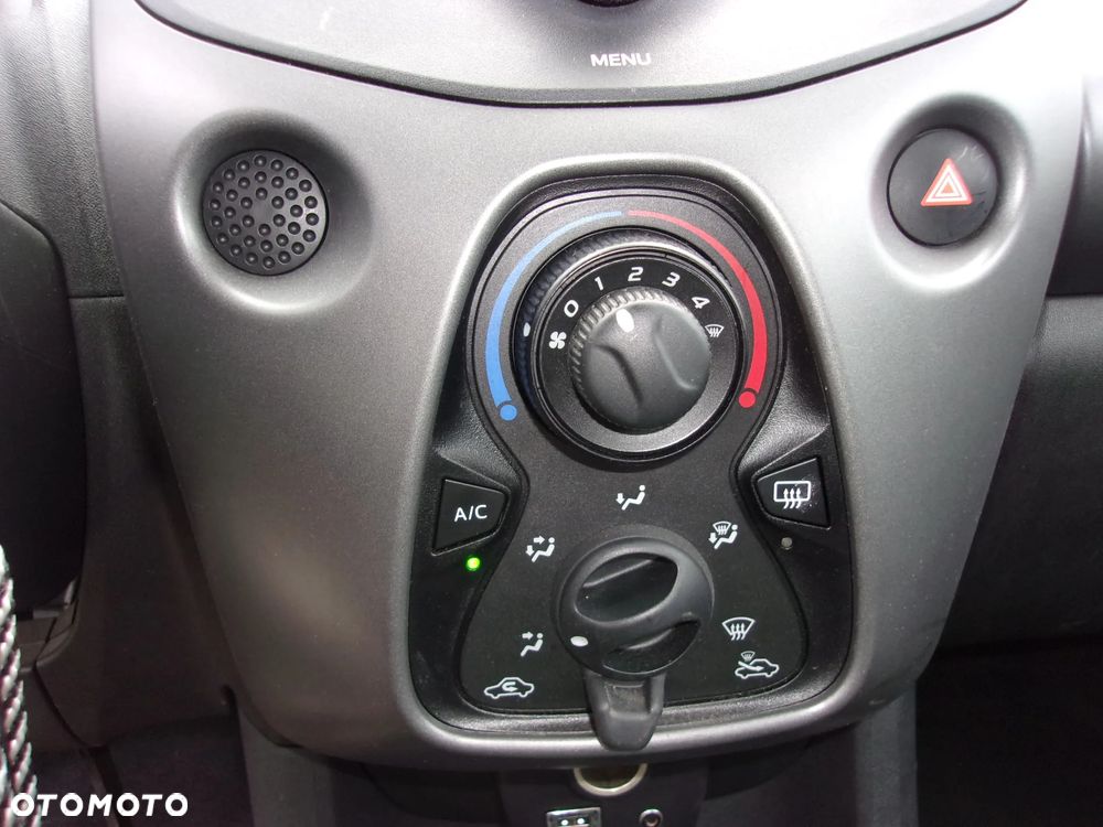 Toyota Aygo - 30