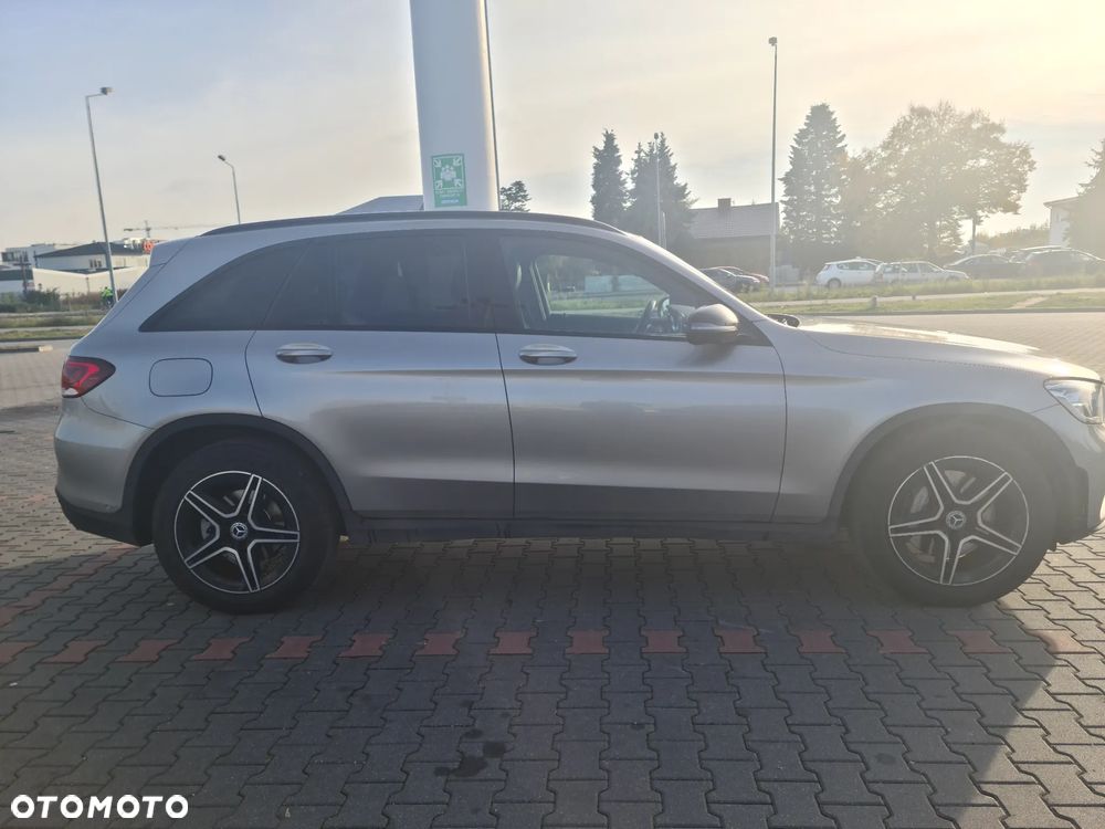 Mercedes-Benz GLC 200 d 4-Matic Business Edition - 15