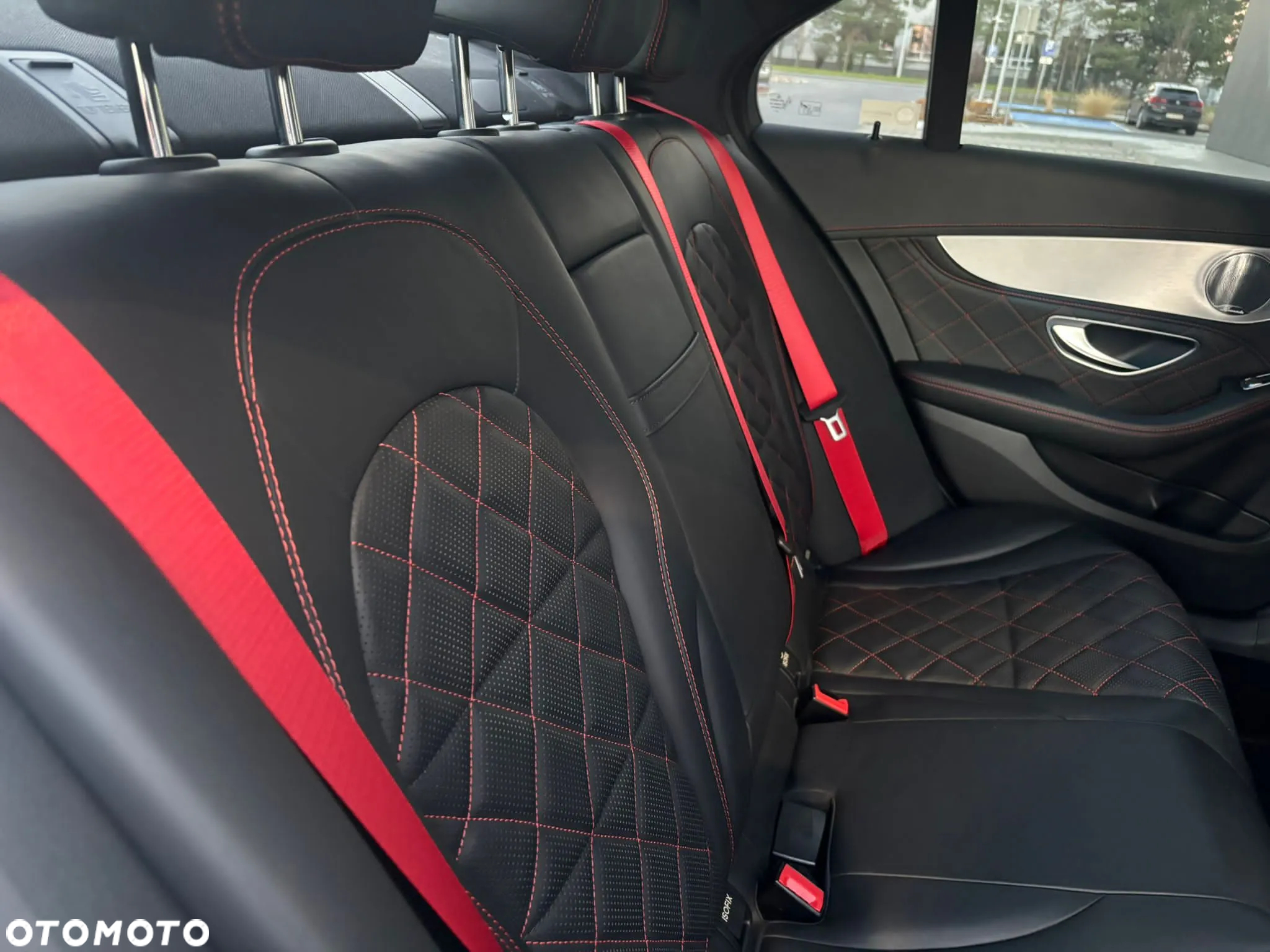 Mercedes-Benz Klasa C AMG 63 S AMG Speedshift 7G-MCT Edition 1 - 14