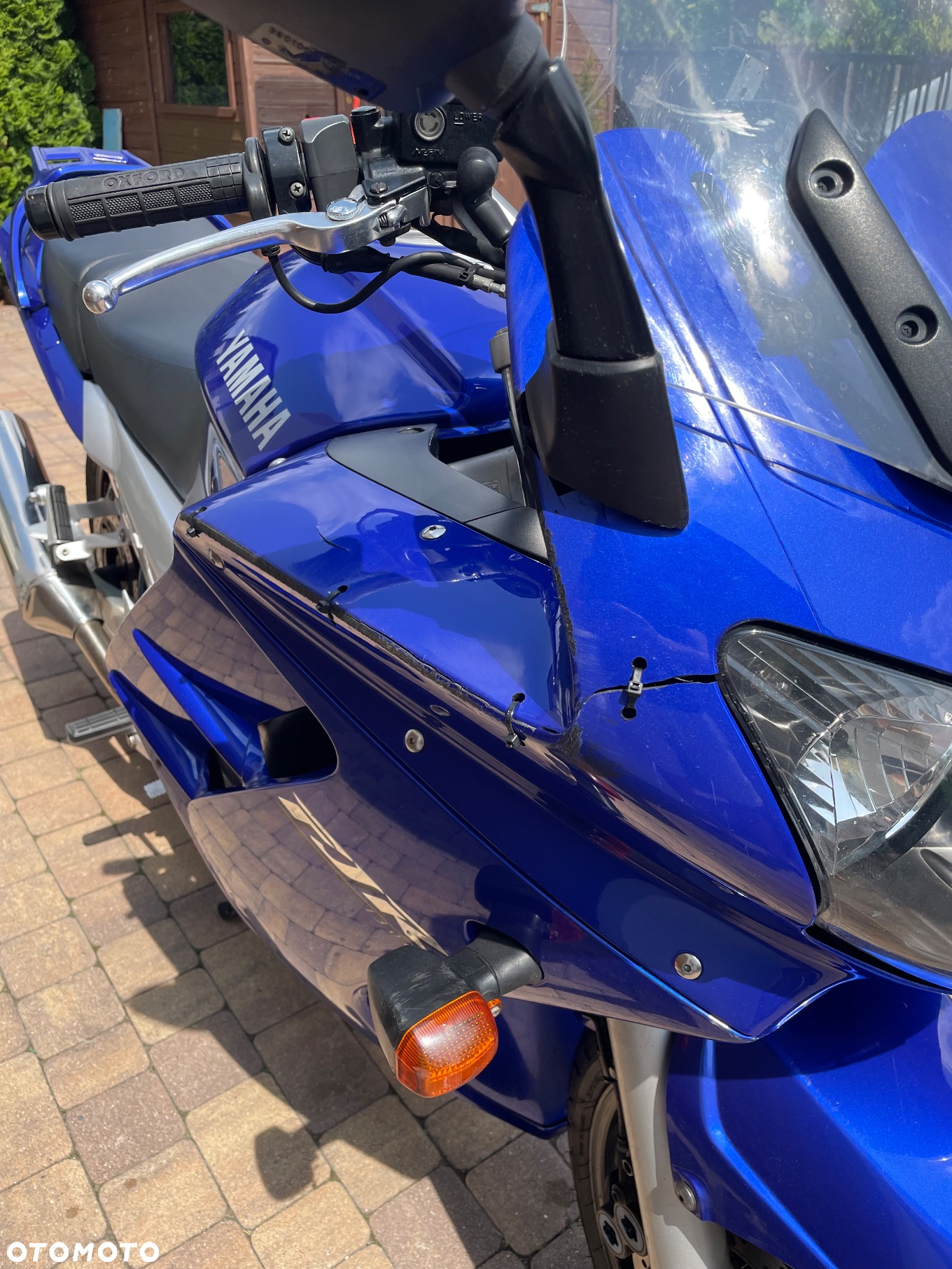 Yamaha FJR - 8