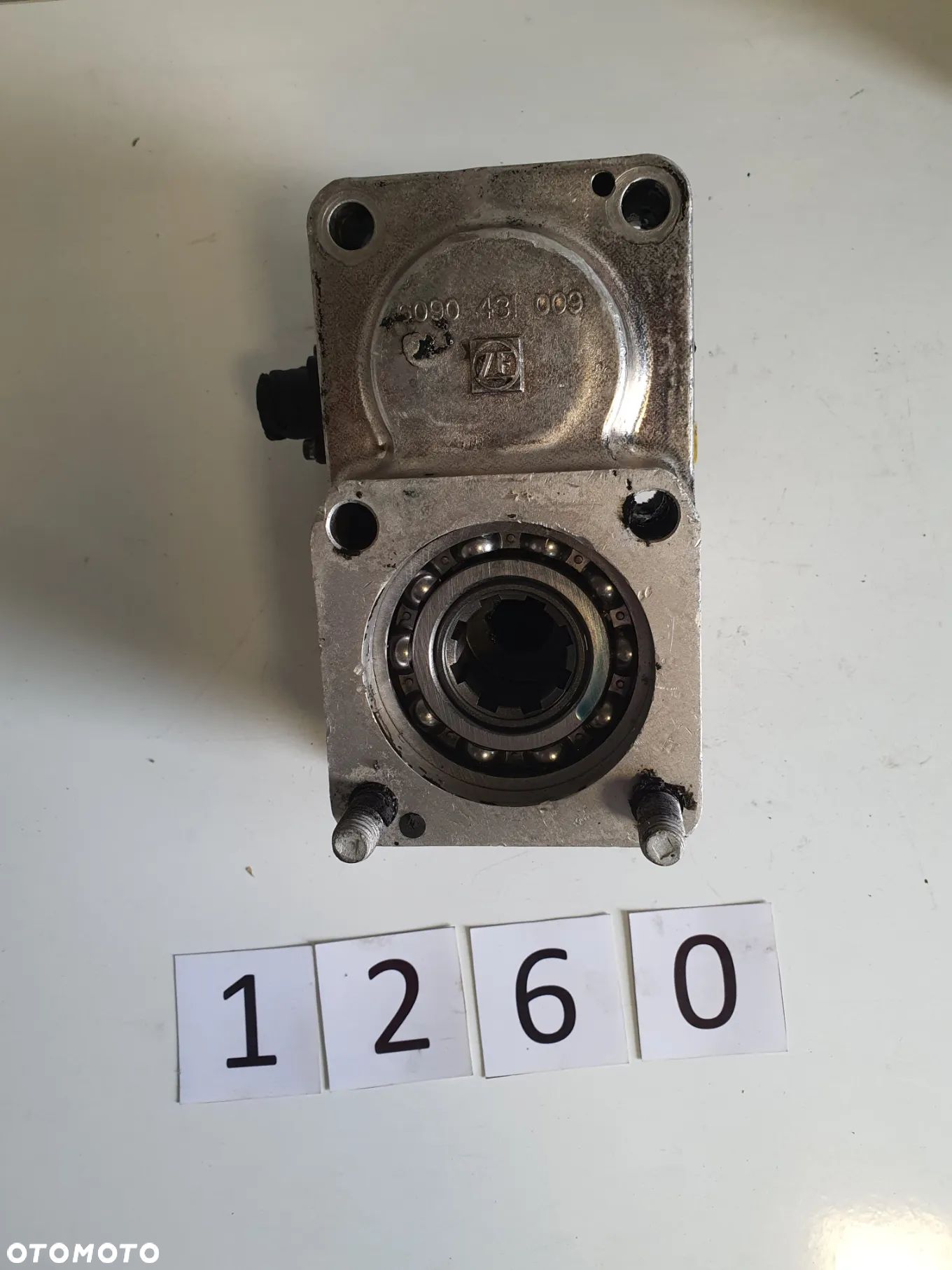 Przystawka PTO NH4C ZF MAN 81381006773, 6090042021, 6090042024 - 1